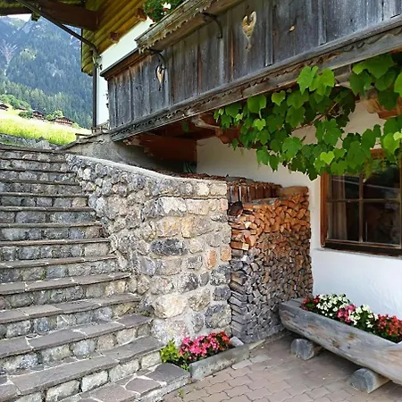 Holiday home Aussermoos-zuhaus *